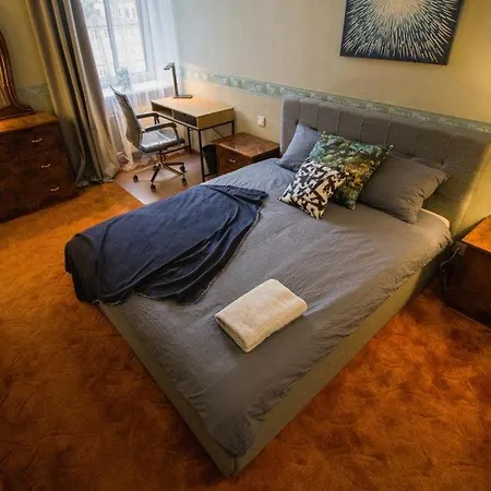 Comfy, Warm And Central 3 Rooms Apartment Riga